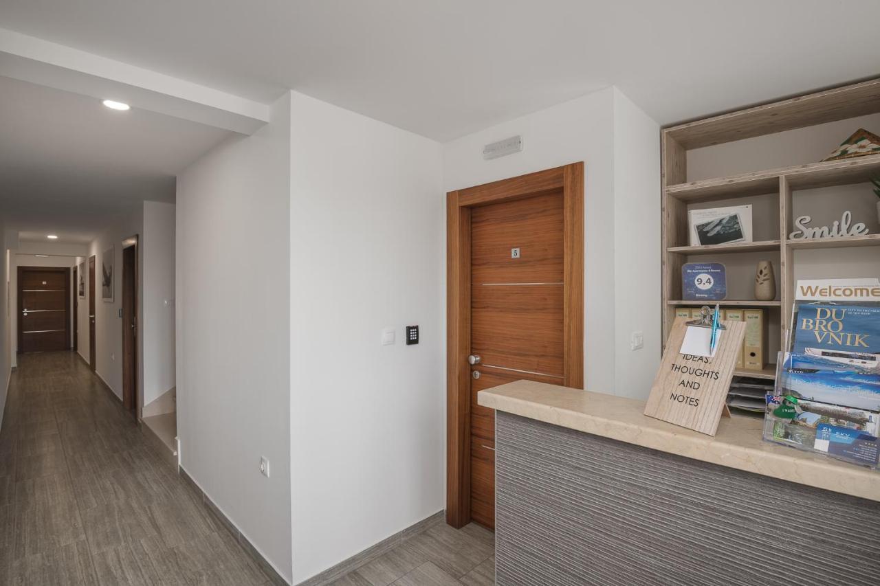 Sky Apartments Чилипи Экстерьер фото